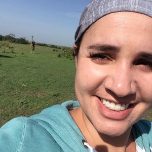 Meet your Posher, Stephanie mia